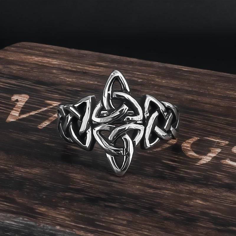 Celtic Knot Triple Horn Of Odin Ring