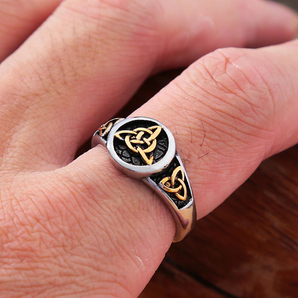 Vintage Triangle Viking Ring