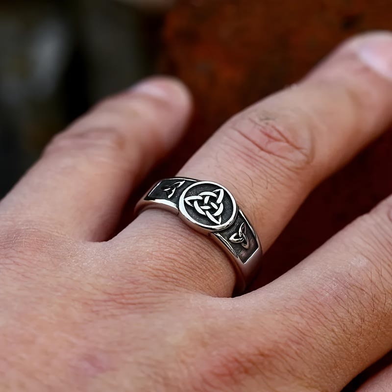 Vintage Triangle Viking Ring