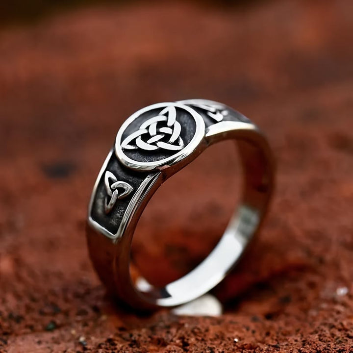 Vintage Triangle Viking Ring