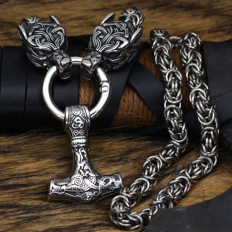 Wolves And Mjolnir's Power Necklace