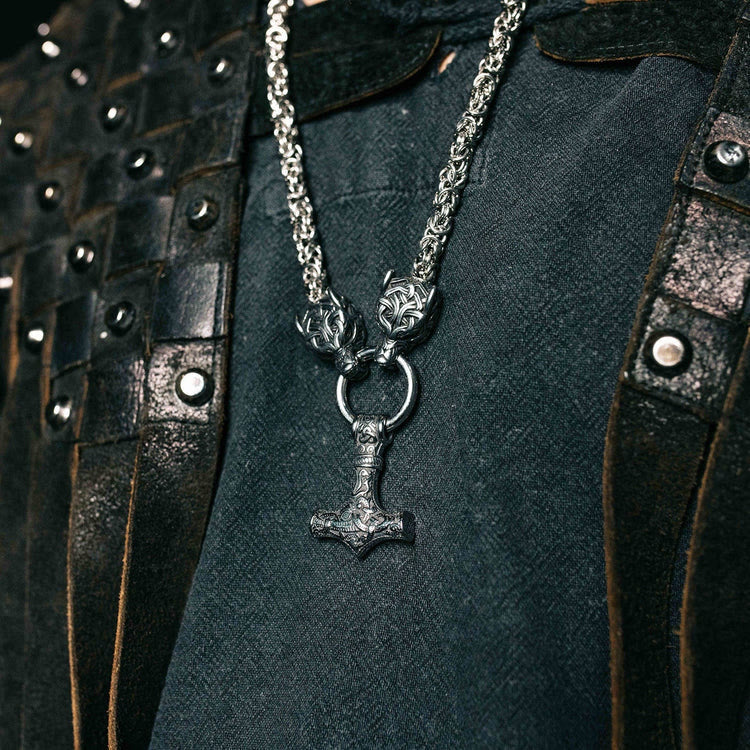 Wolves And Mjolnir's Power Necklace