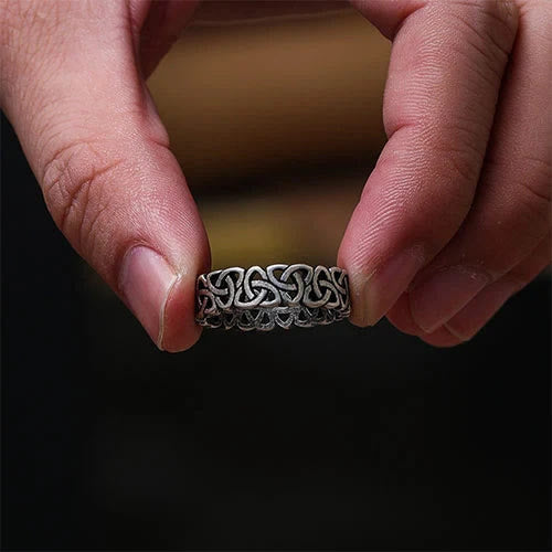 Nordic Triquetra Triangle Concise Ring