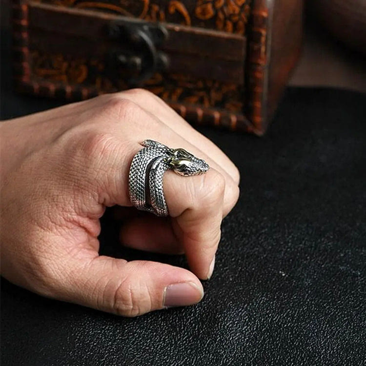 Retro Punk Snake Jormungandr Ring