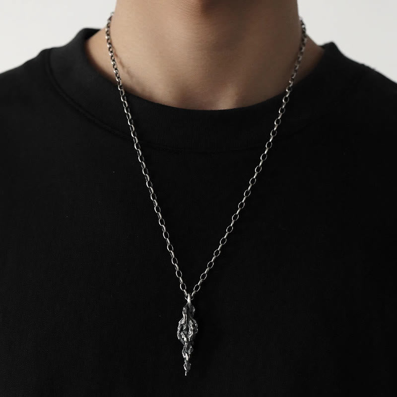 Irregular Vine Thorn Necklace