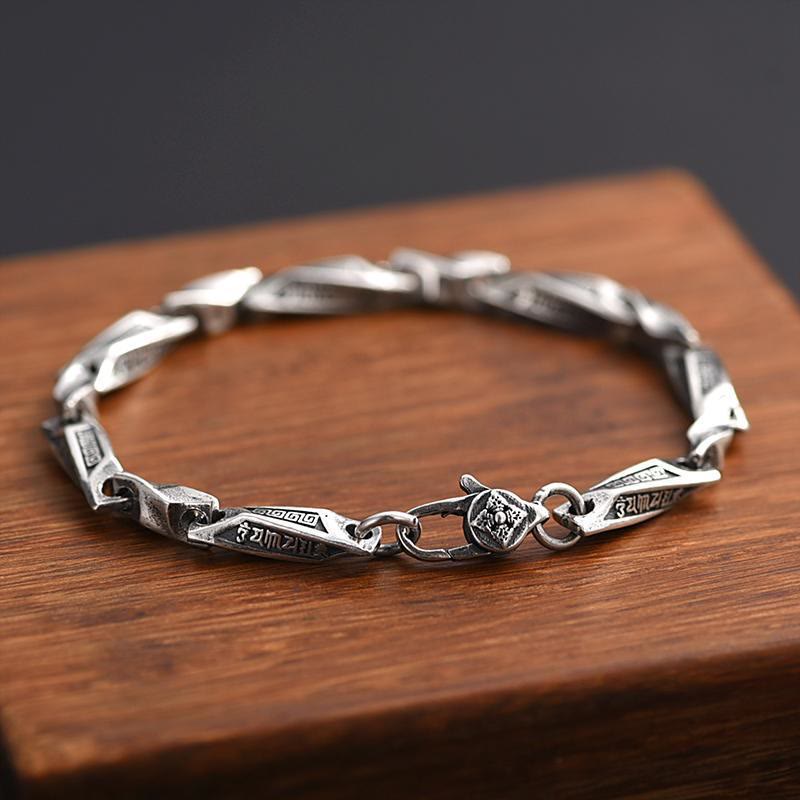 Vintage Mobius Twisted Bracelet