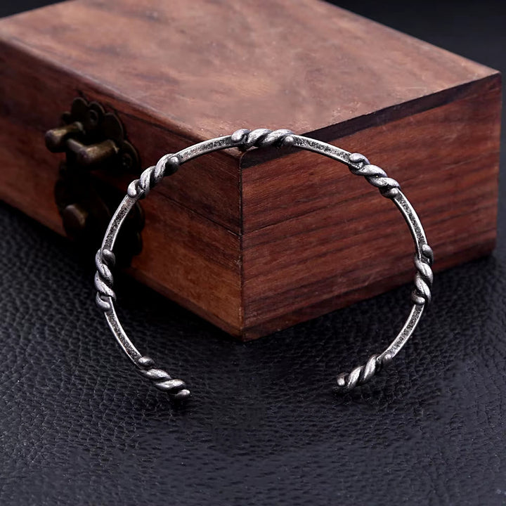 Viking Braided Thorns Bracelet