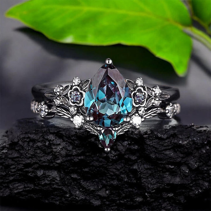 Nordic Floral Alexandrite Ring Set