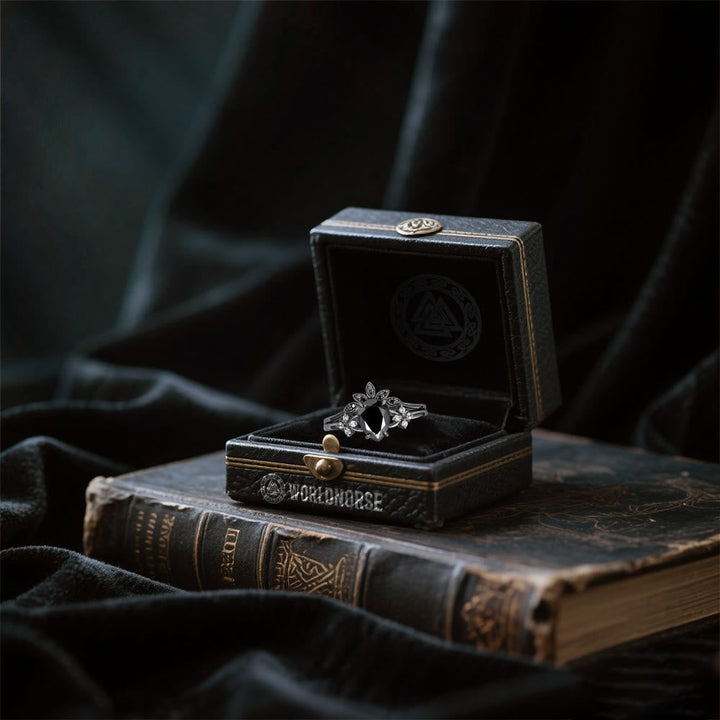 Black Onyx Tear Crown Ring Set