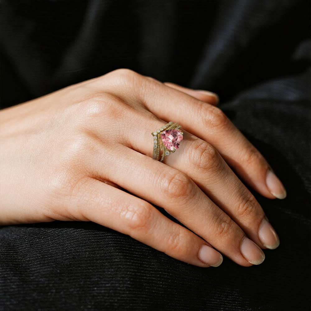 Freya's Heart Leaf Ring