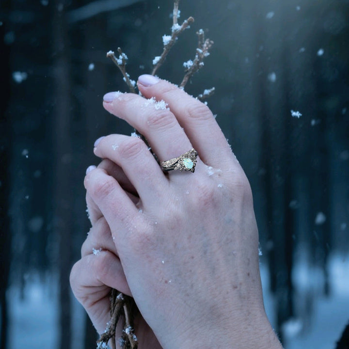 Snowflower Crown Ring