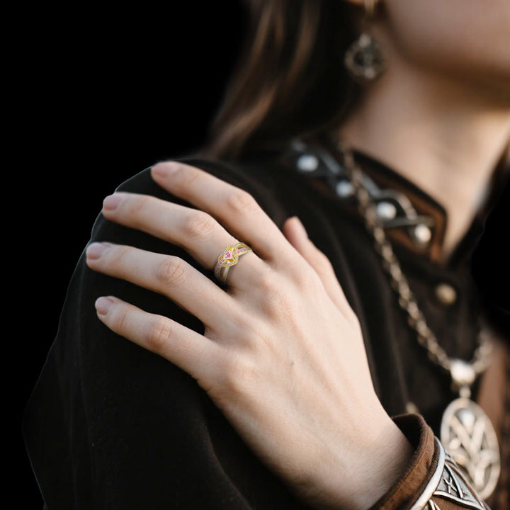 Freya's Winter Heart Rose Ring