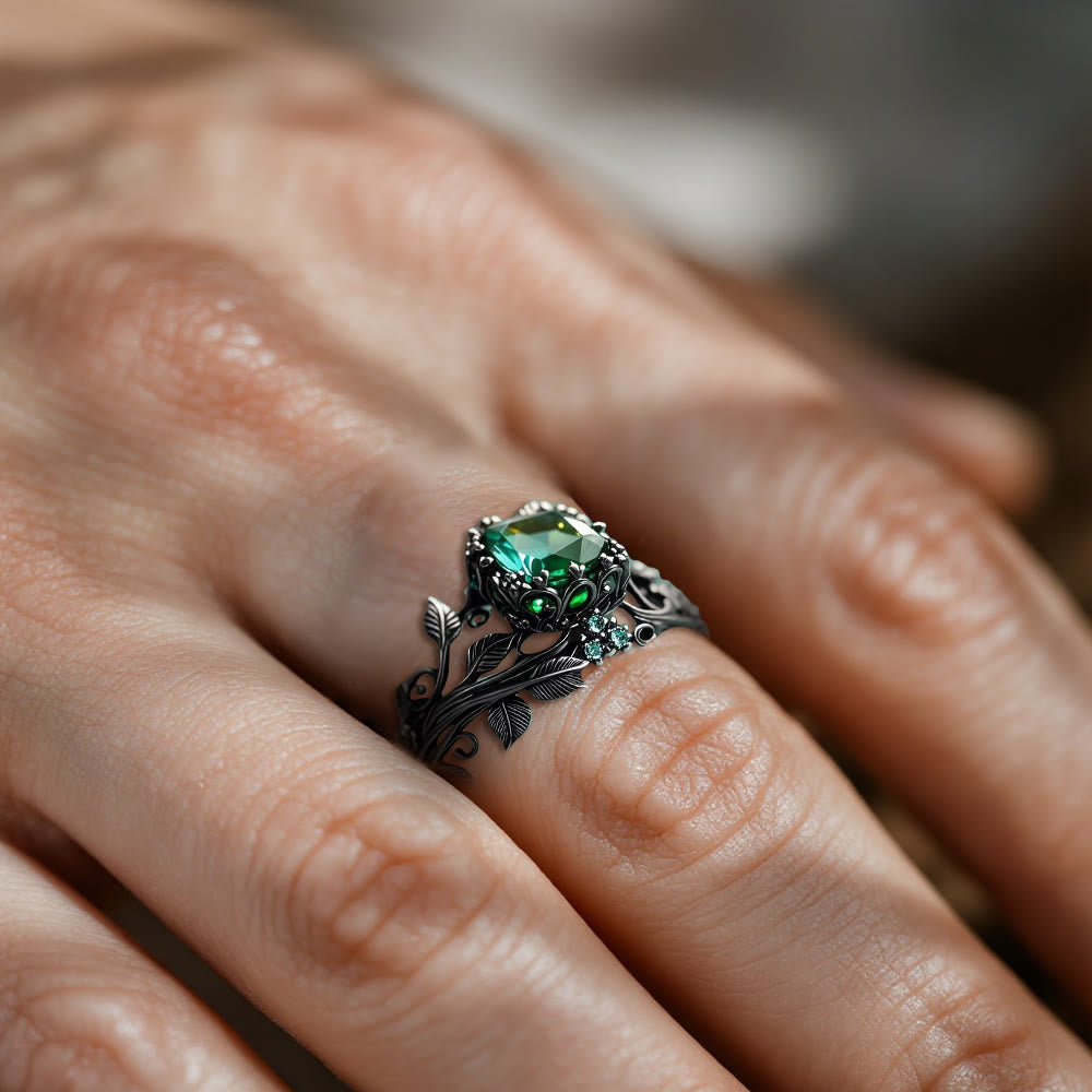 Emerald Yggdrasil Ring