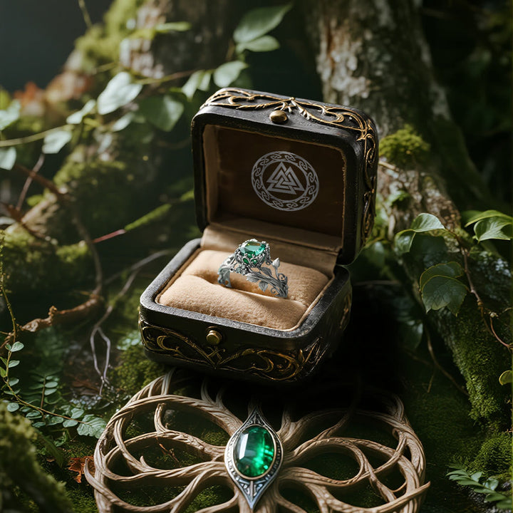 Emerald Yggdrasil Ring