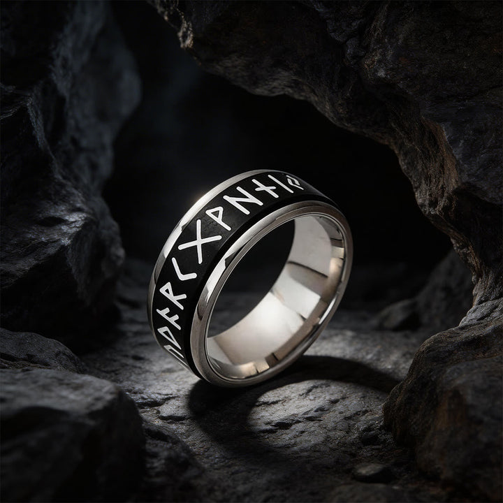 Classic Norse Rune Spinnner Ring