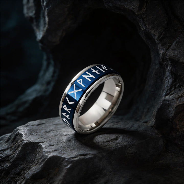Classic Norse Rune Spinnner Ring