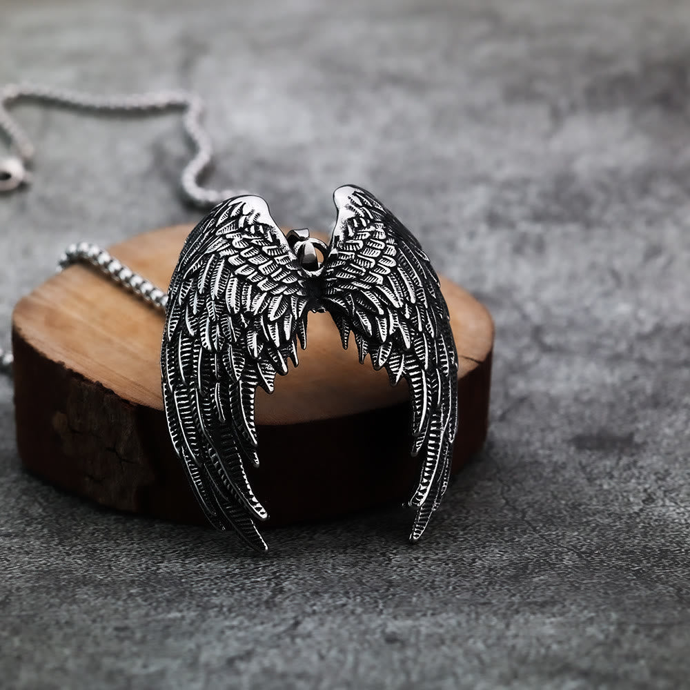 Nordic Feathered Wings Necklace