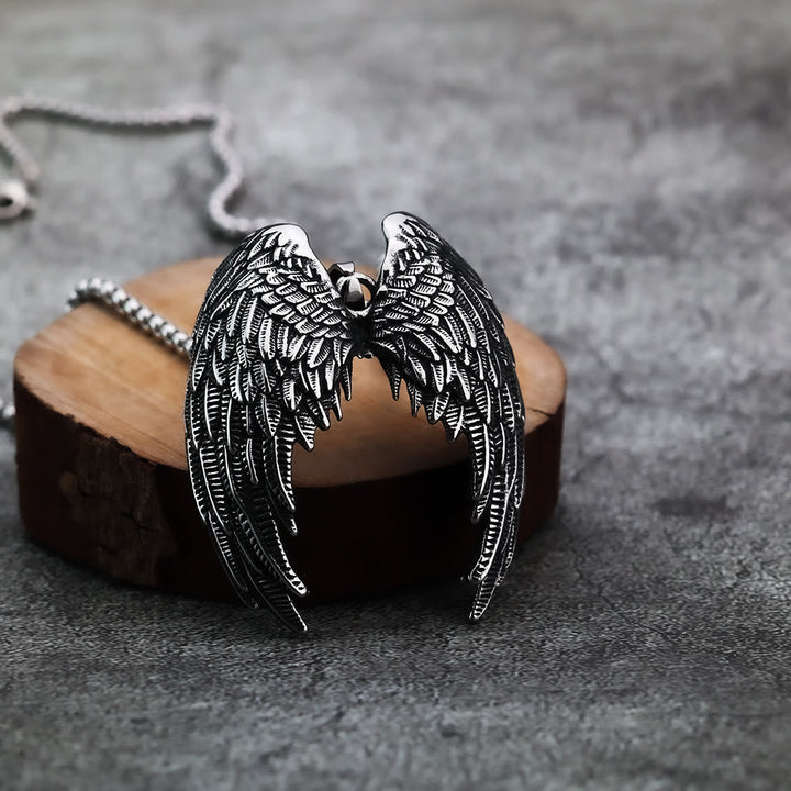 Nordic Feathered Wings Necklace