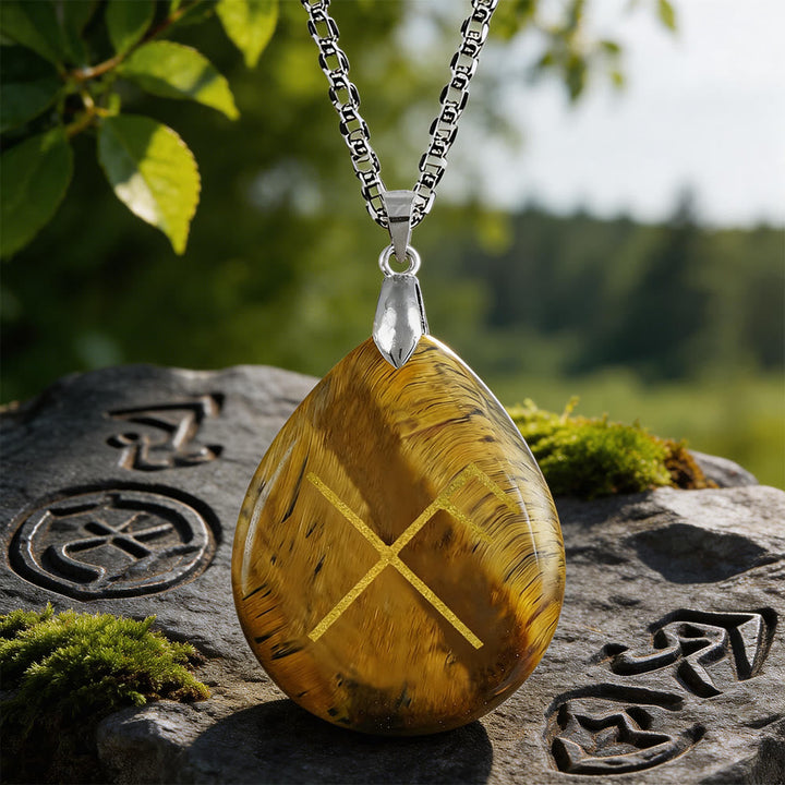 Viking Gibo Auja Teardrop Crystal Necklace