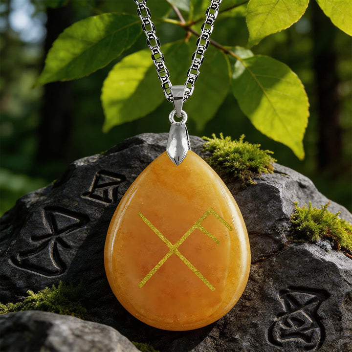 Viking Gibo Auja Teardrop Crystal Necklace
