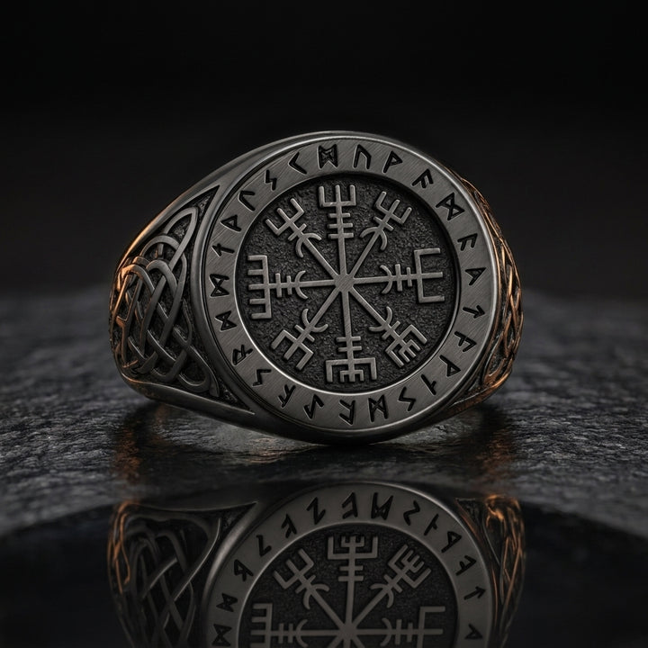 Helm of Awe Aegishjalmur Signet Ring — feature